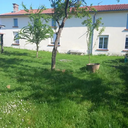 Σπίτι διακοπών Maison Charmante A Chepy Avec Jardin Et Piste De Petanque *