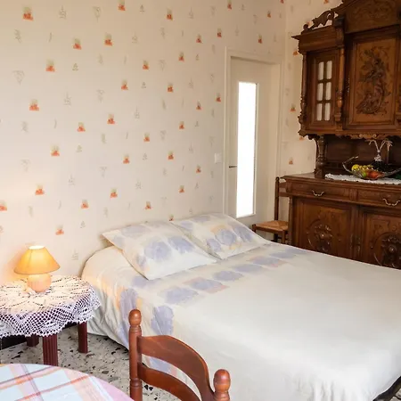 Maison Charmante A Chepy Avec Jardin Et Piste De Petanque *